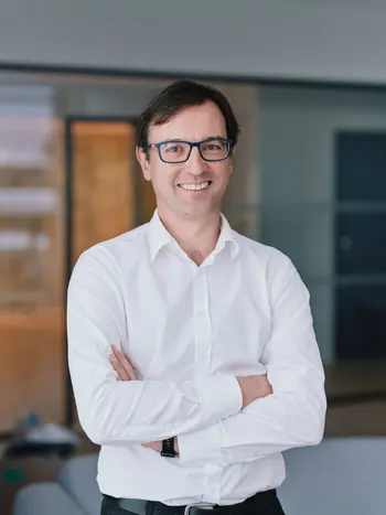 MENON PORTRAITS 01403 LOWRES