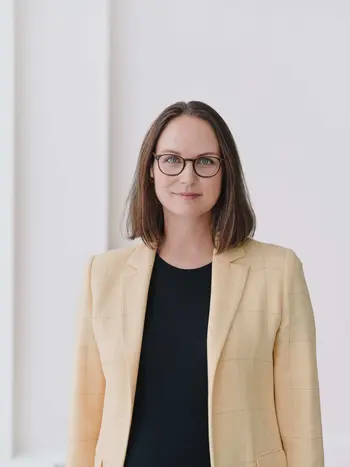 MENON PORTRAITS 01046 LOWRES