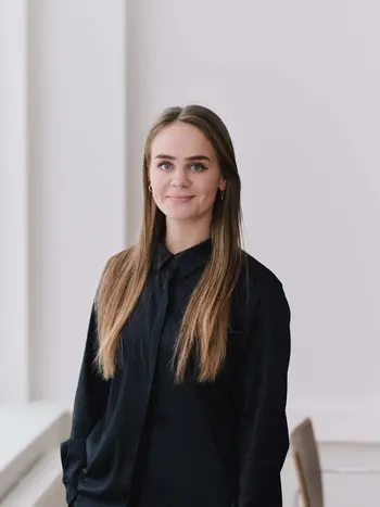 MENON PORTRAITS 01545 LOWRES