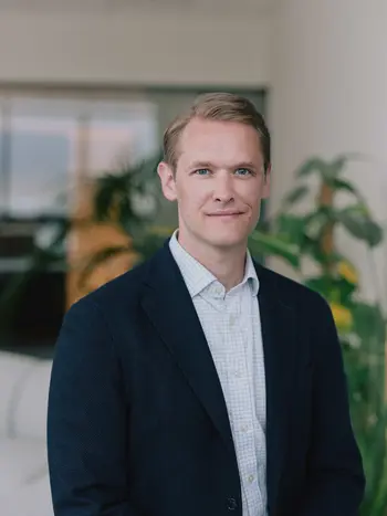 MENON PORTRAITS 00422 LOWRES