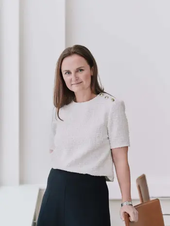 MENON PORTRAITS 01019 LOWRES