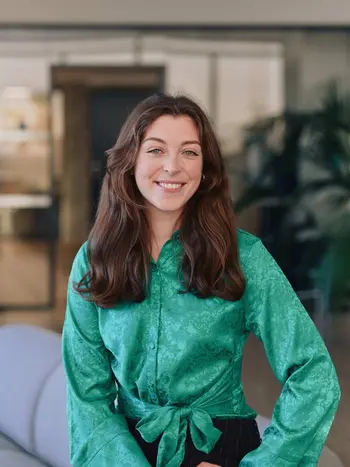 MENON PORTRAITS 03174 LOWRES